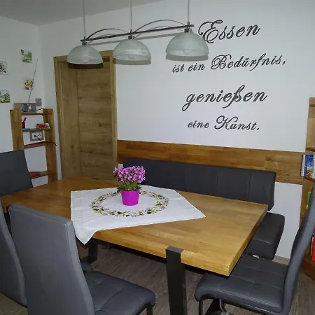 Gaestehaus Zur Alten Buche * Eisengraberamt